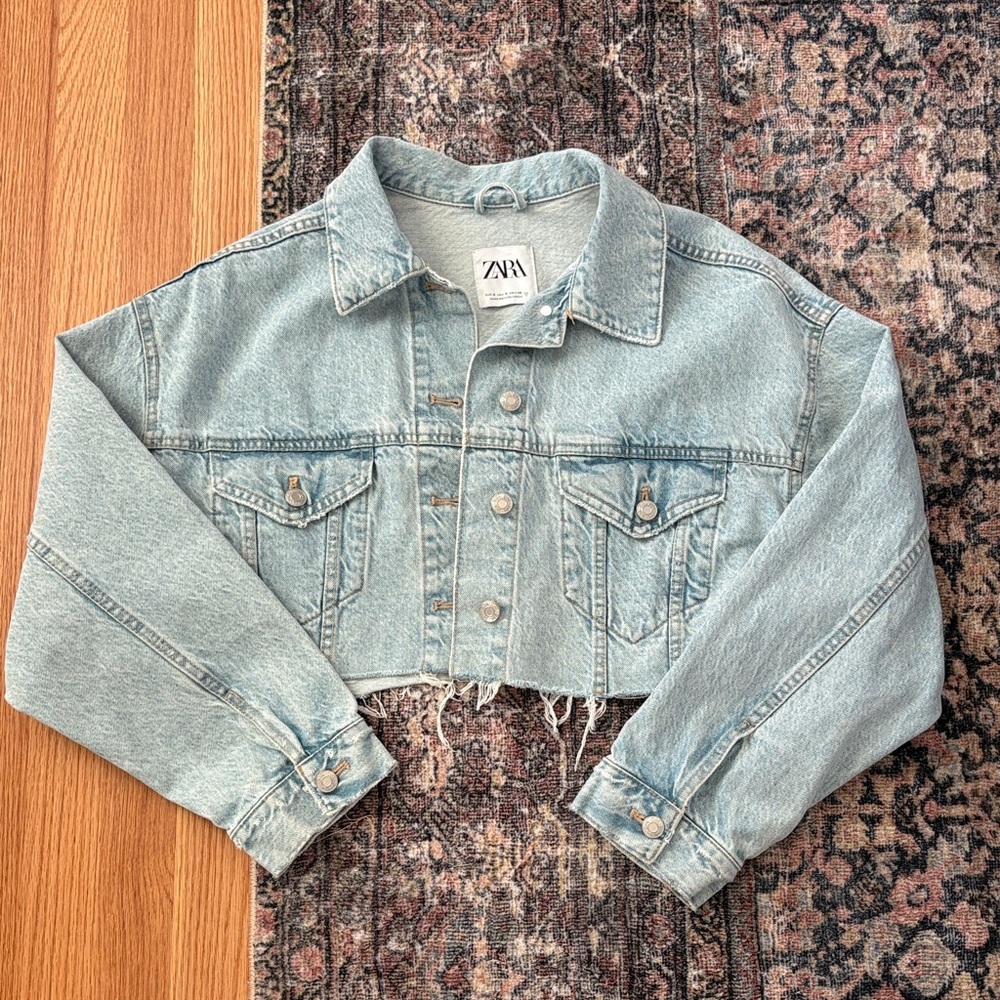 Zara Washed Blue Cropped Denim Jacket